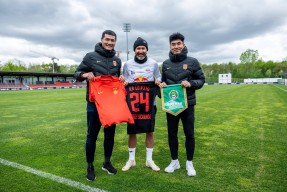 米乐体育官网-RB莱比锡凭借实力，引领足球风潮的简单介绍