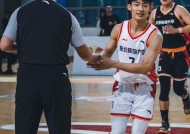 米乐体育-包含篮球赛场：年轻球员实力爆发，成为关键人物的词条