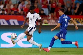 米乐M6娱乐-包含英格兰队展现实力，以小组第一身份晋级欧洲预选赛的词条