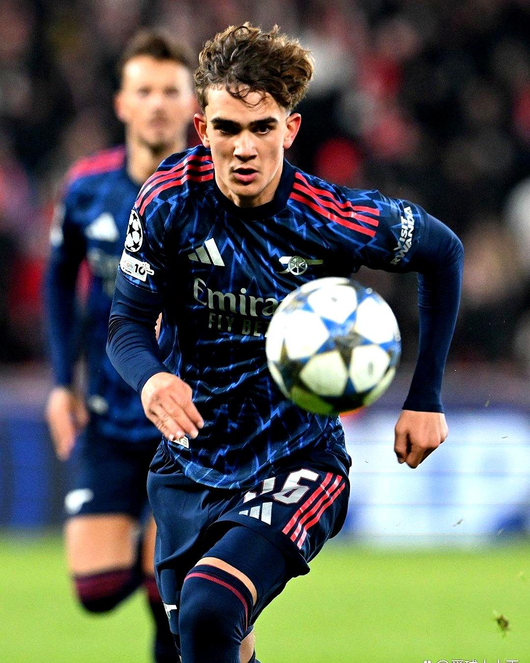 阿森纳前锋：拜仁是强大对手，要警惕对手实力(阿森纳打拜仁)