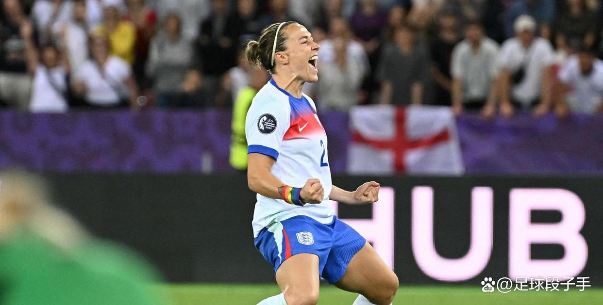 意大利女足在比赛中斩获胜利,晋级半决赛 意大利女足在比赛中斩获胜利,晋级半决赛