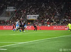 包含那不勒斯客场力克乌迪内斯，继续保持顶级表现的词条