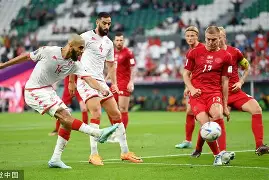 包含独家报道：欧洲预赛实时战报，各队动态曝光的词条